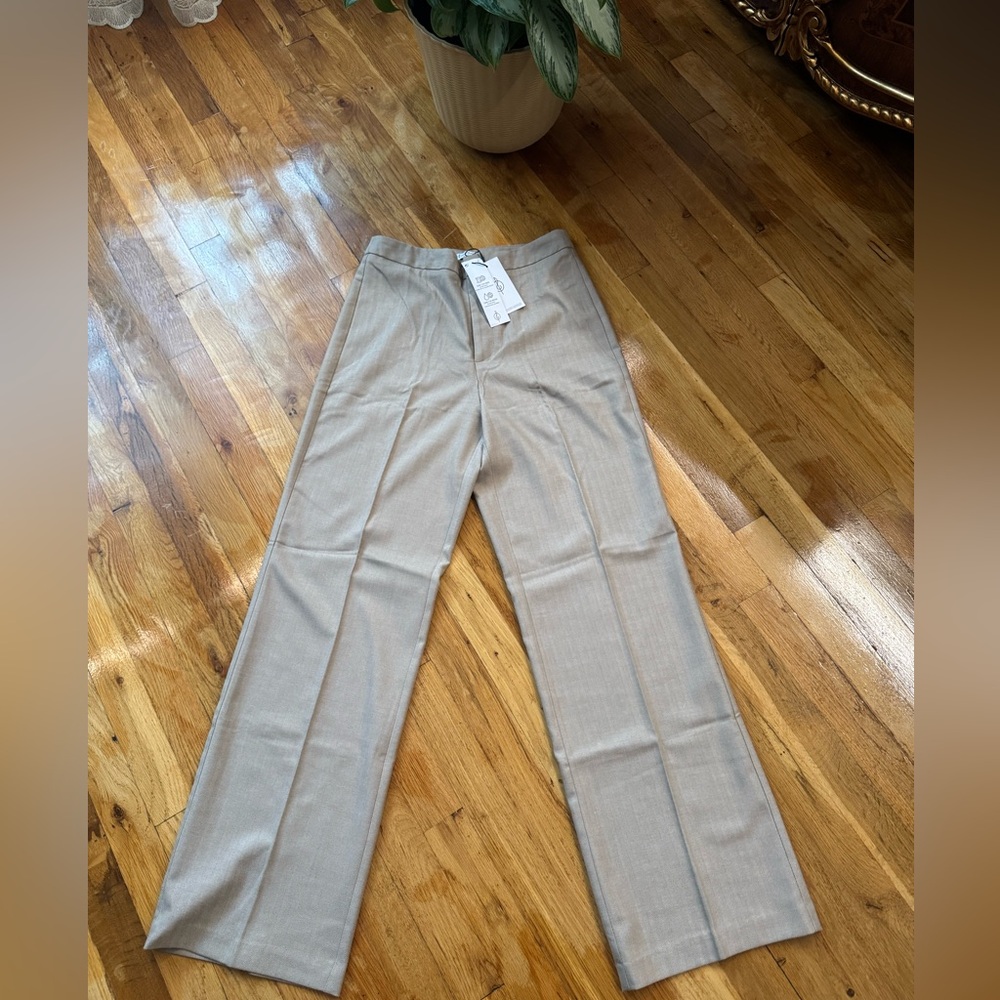 Stradivarius Women's Beige Trousers, Size 6, New With Tags